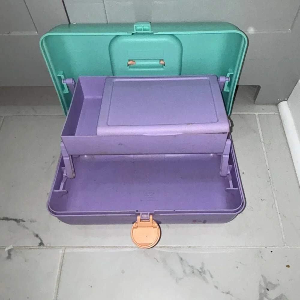 Caboodles On the Go Girl Seafoam over Lavendar Makeup‎ Carrying Case Retro 80's